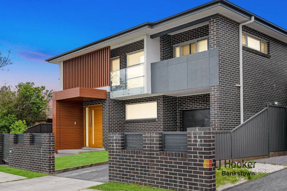 21B Williamson Crescent, WARWICK FARM, NSW 2170