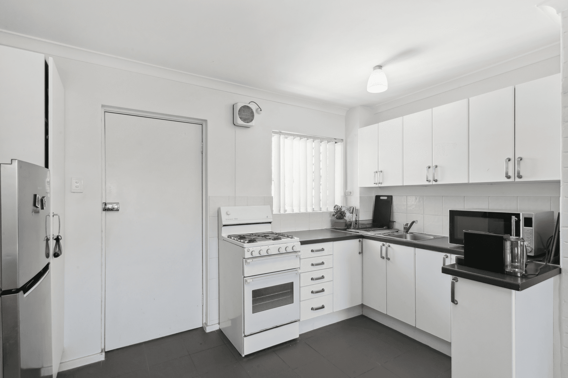 37/216 Cambridge Street, WEMBLEY, WA 6014