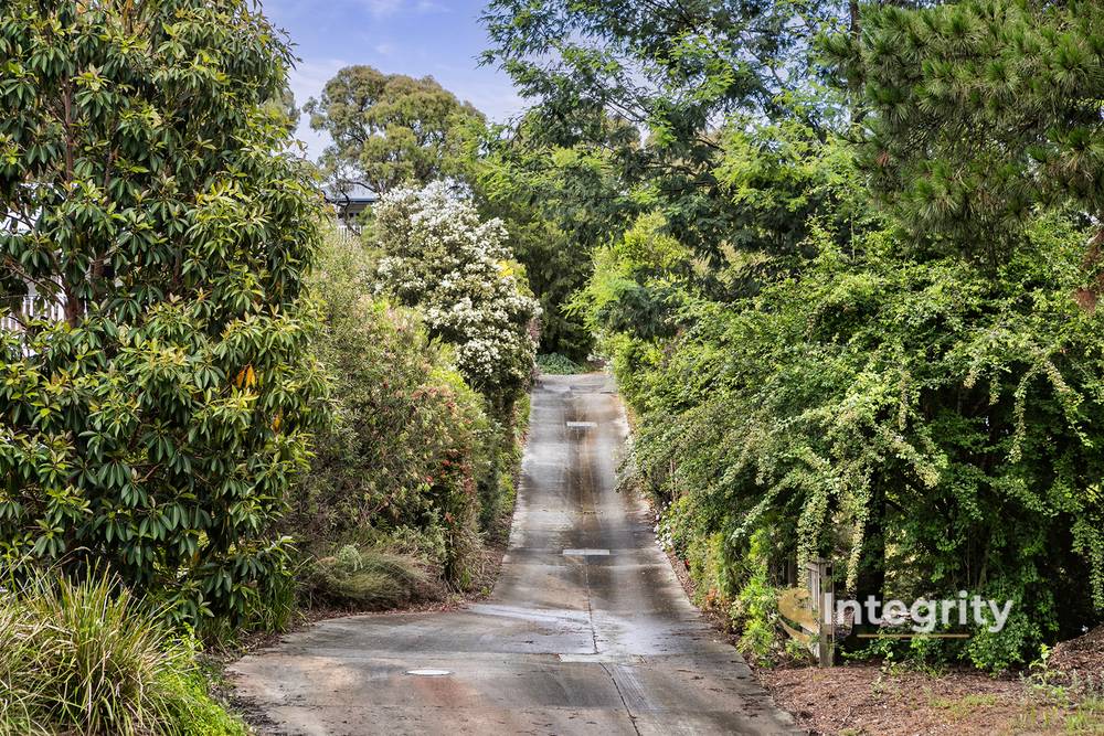 2/18 Badger Creek Road, Healesville, VIC 3777