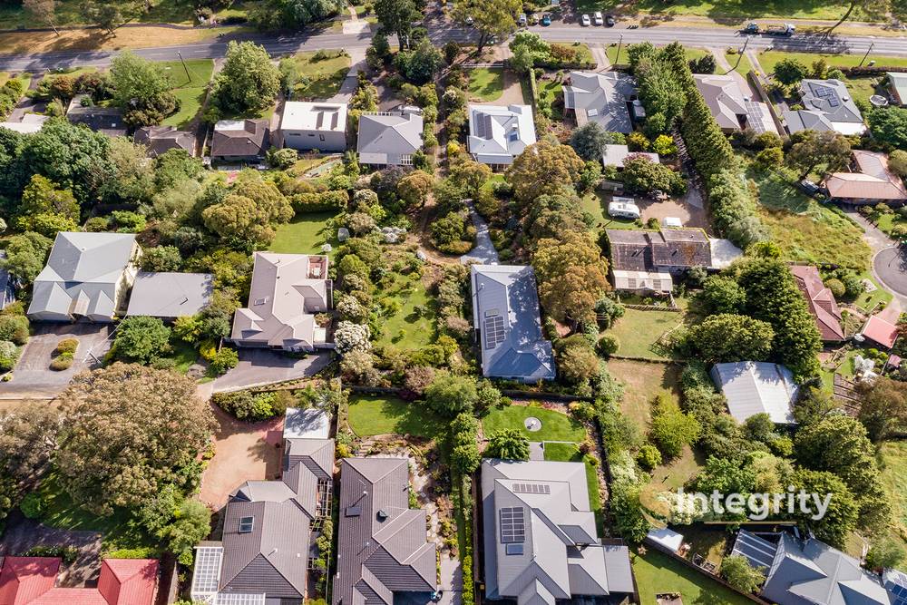 2/18 Badger Creek Road, Healesville, VIC 3777