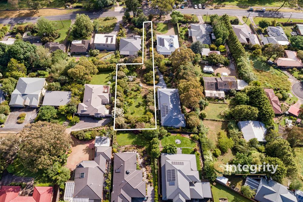 2/18 Badger Creek Road, Healesville, VIC 3777