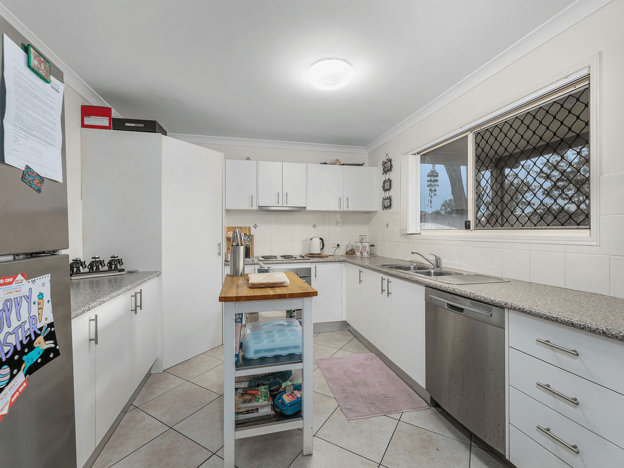 9 Chalmers Place, NORTH IPSWICH, QLD 4305