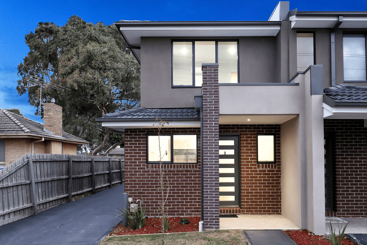 2/15 Wattleglen Street, Craigieburn, VIC 3064