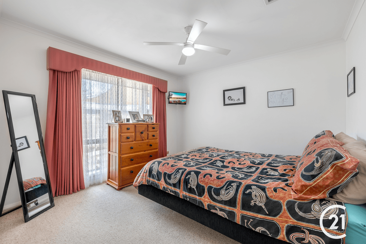 2 Carlyon Close, Moama, NSW 2731