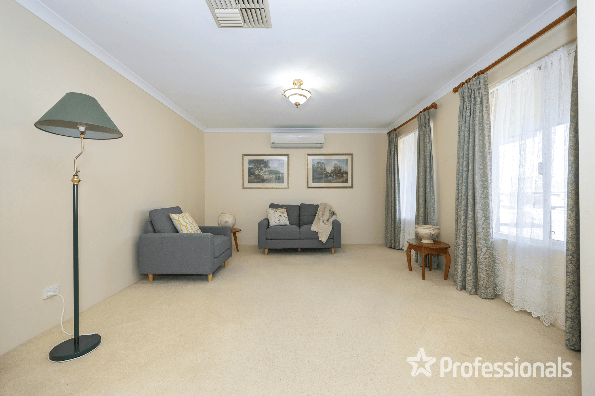 64 Aylesford Drive, MARANGAROO, WA 6064