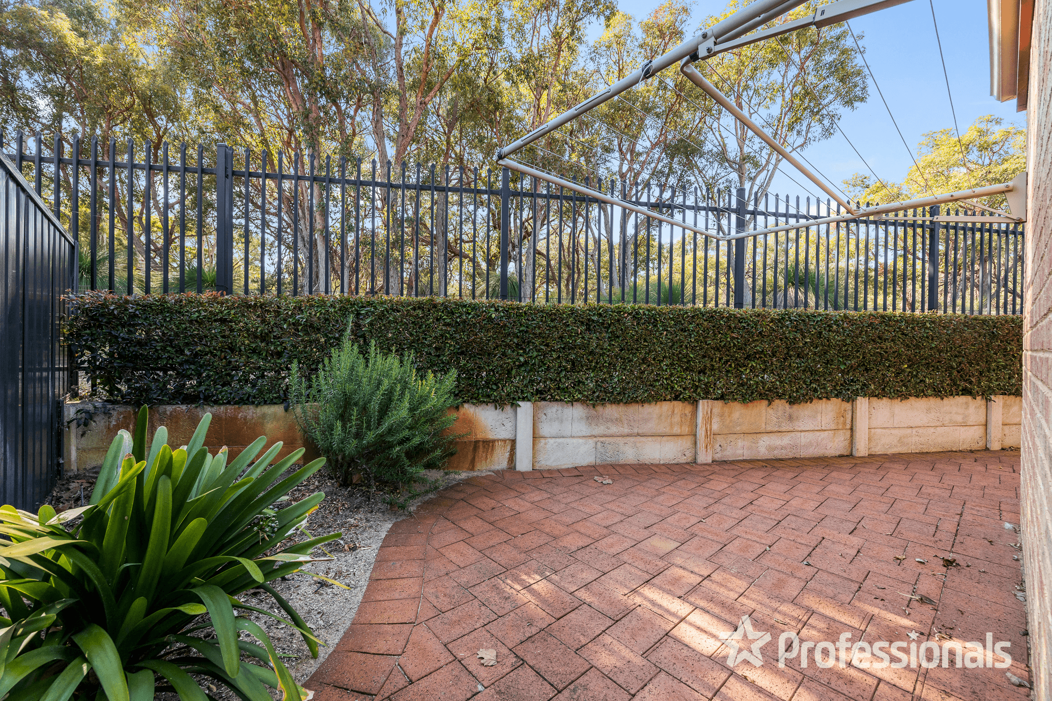 64 Aylesford Drive, MARANGAROO, WA 6064