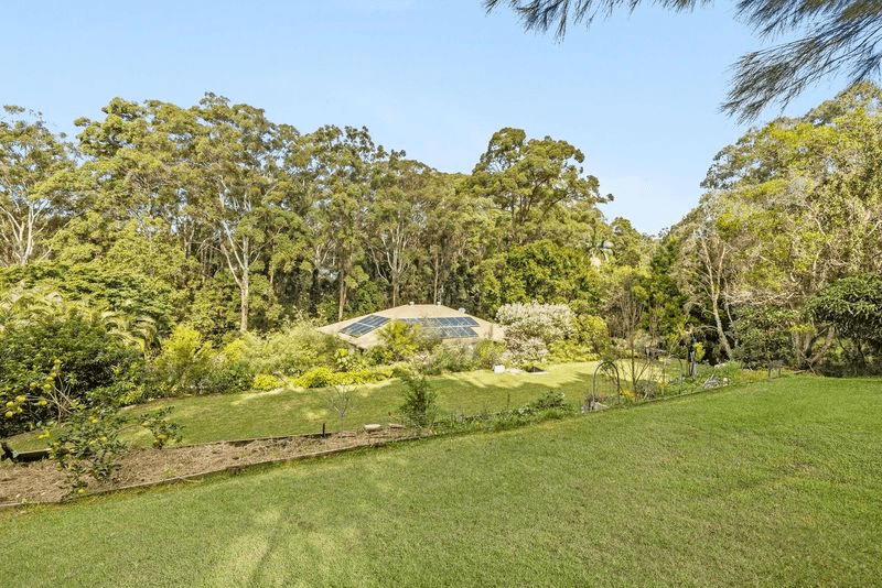 14 Bushbird Court, DIDDILLIBAH, QLD 4559