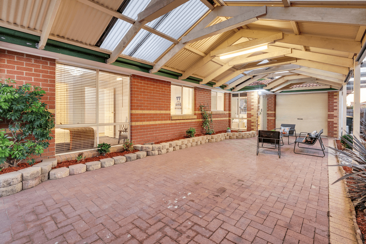 60 Rossiter Avenue, ROXBURGH PARK, VIC 3064