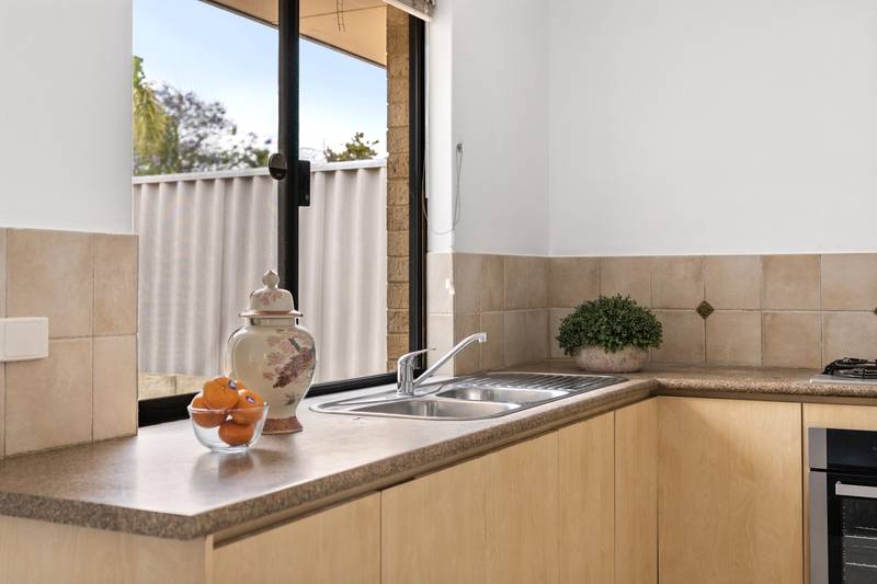 4/14-16 Farnham Street, BENTLEY, WA 6102