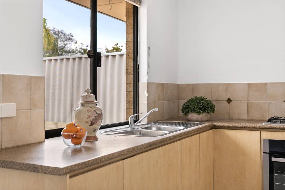 4/14-16 Farnham Street, BENTLEY, WA 6102