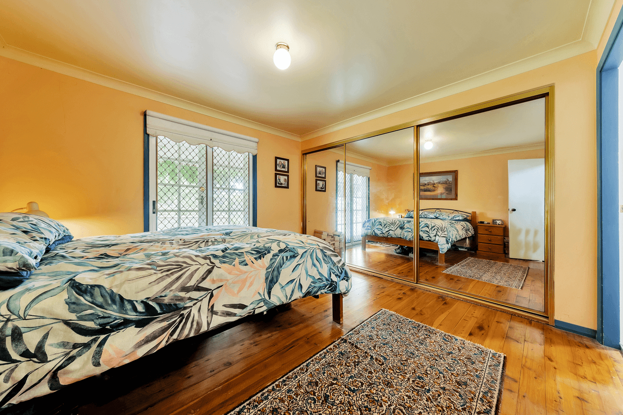 7 Donegal Road, BERKELEY VALE, NSW 2261