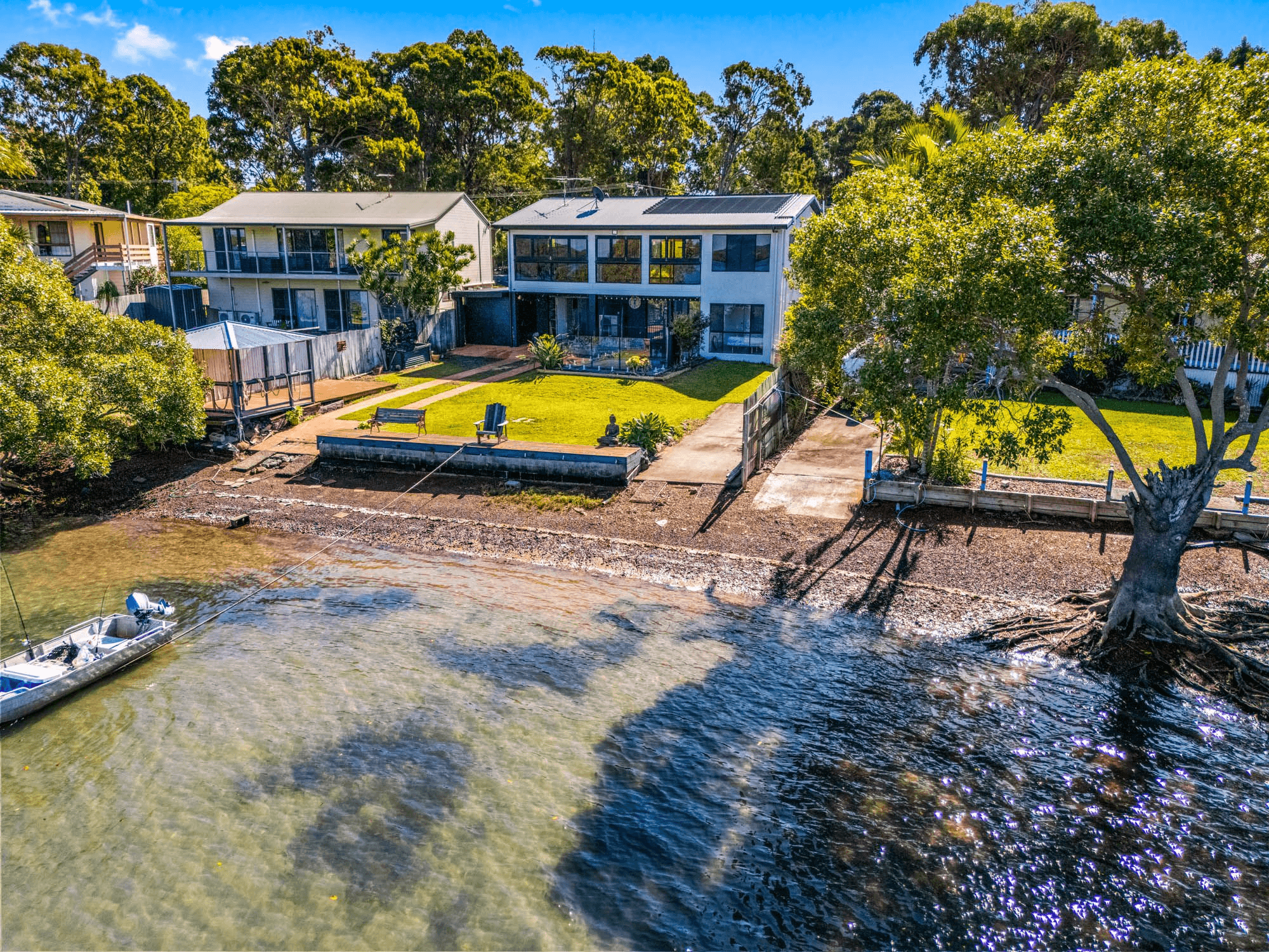 28 Oasis Drive, RUSSELL ISLAND, QLD 4184