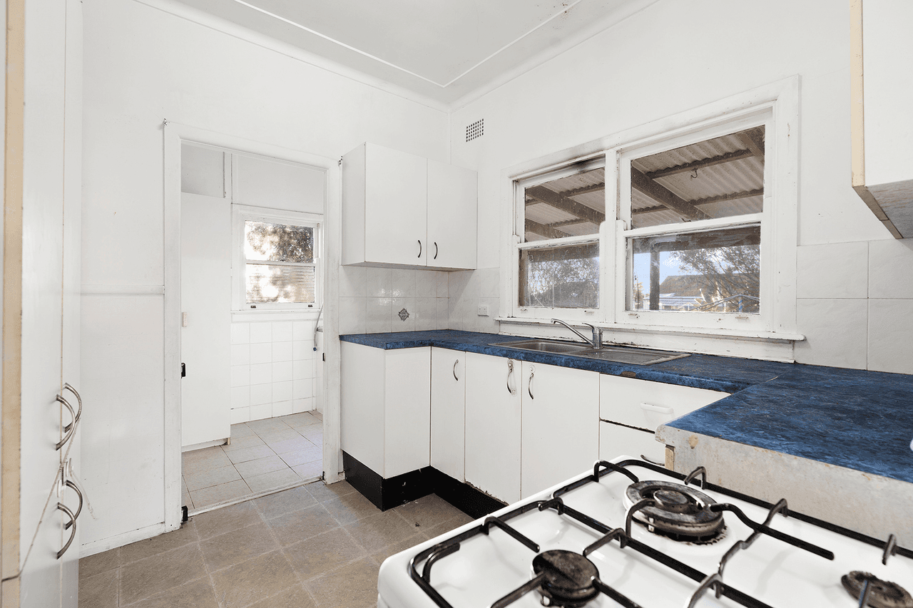 40 Bardia Road, Shortland, NSW 2307