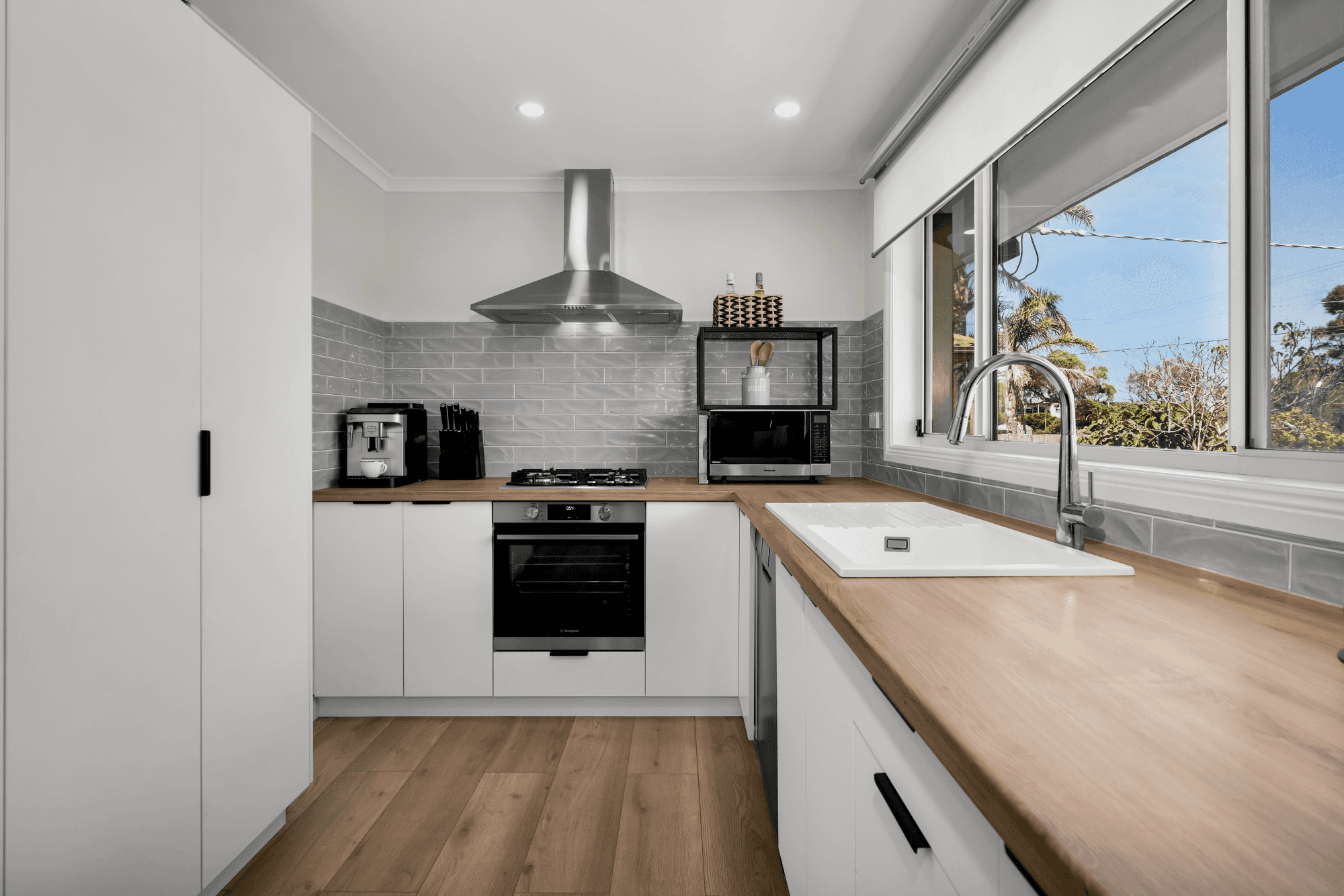 216 Dromana Parade, Safety Beach, VIC 3936