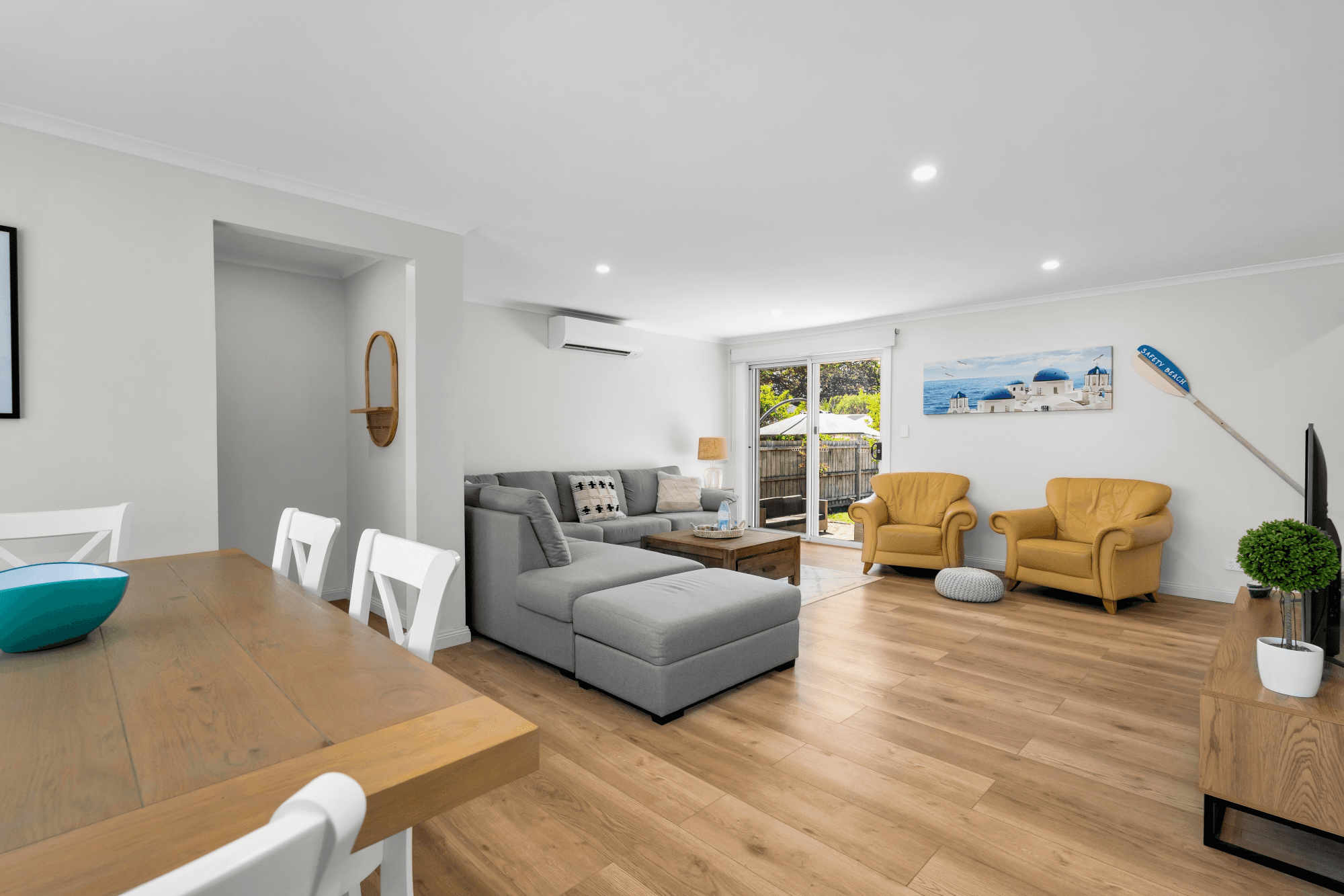 216 Dromana Parade, Safety Beach, VIC 3936