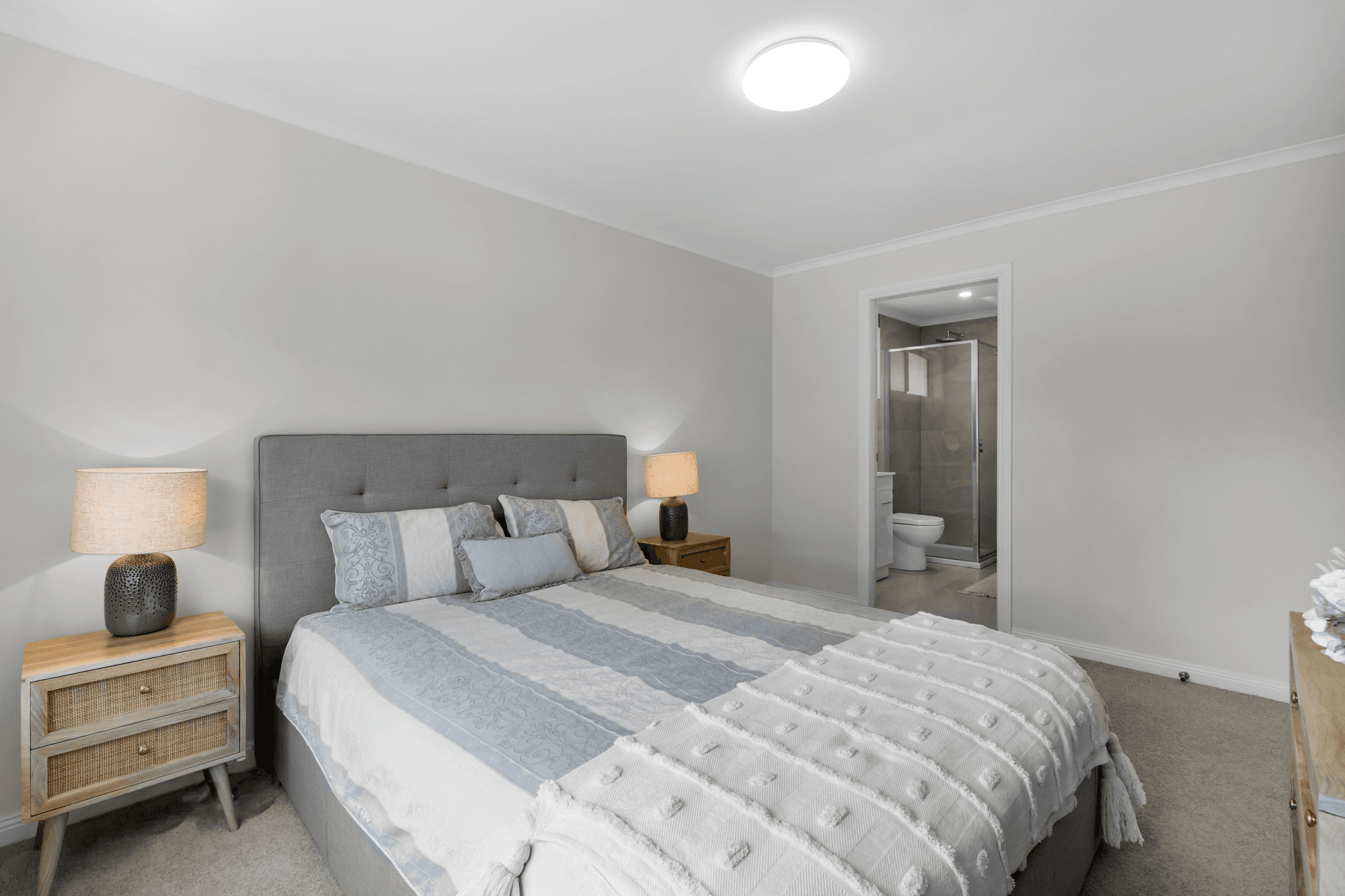 216 Dromana Parade, Safety Beach, VIC 3936