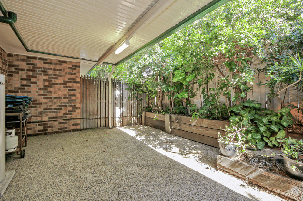 2/718 Wynnum Road, MORNINGSIDE, QLD 4170