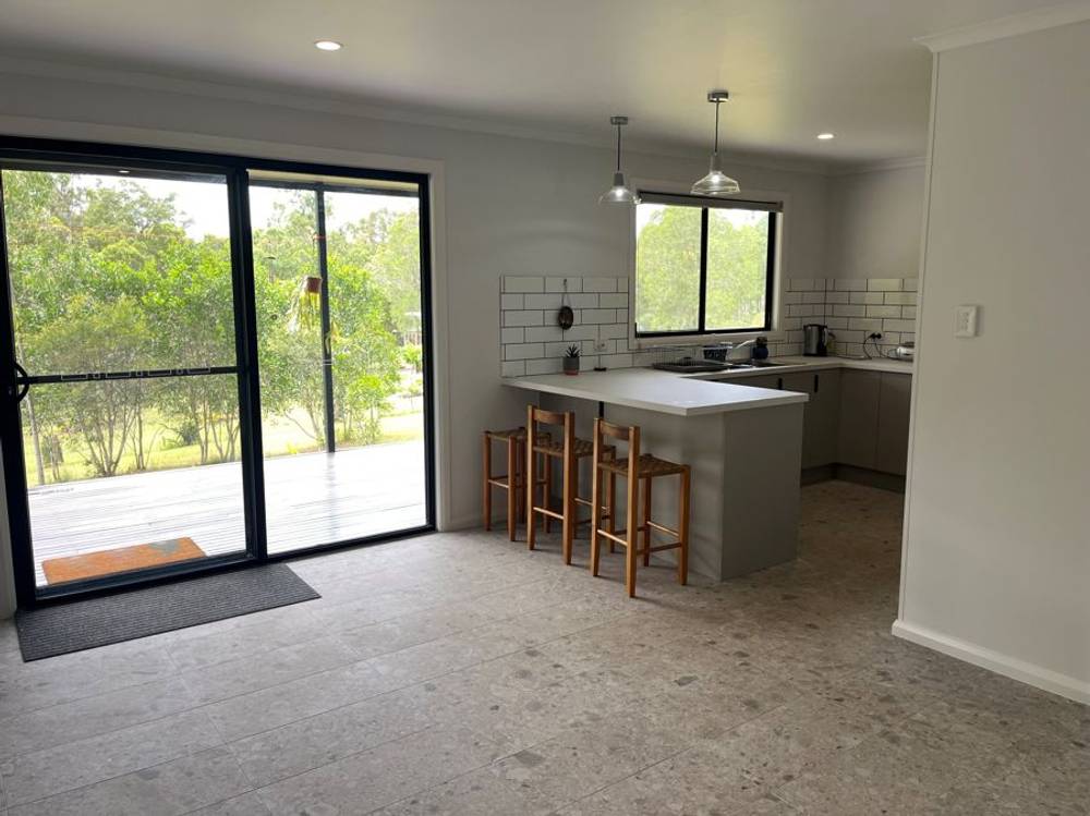 25 Arboreleven Rd, GLENWOOD, QLD 4570