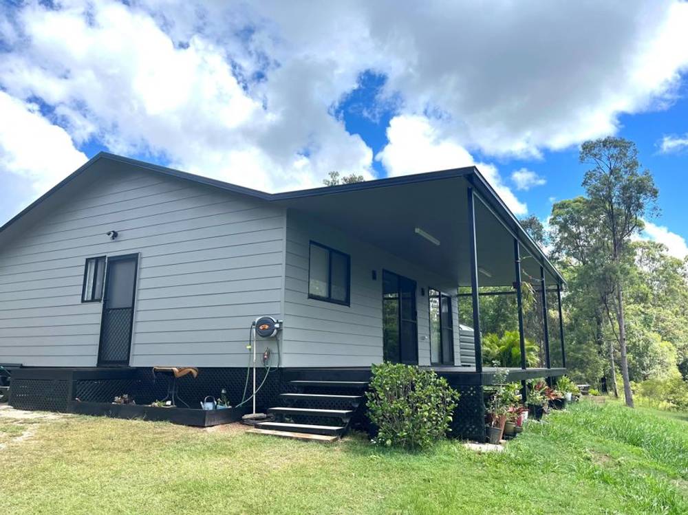 25 Arboreleven Rd, GLENWOOD, QLD 4570
