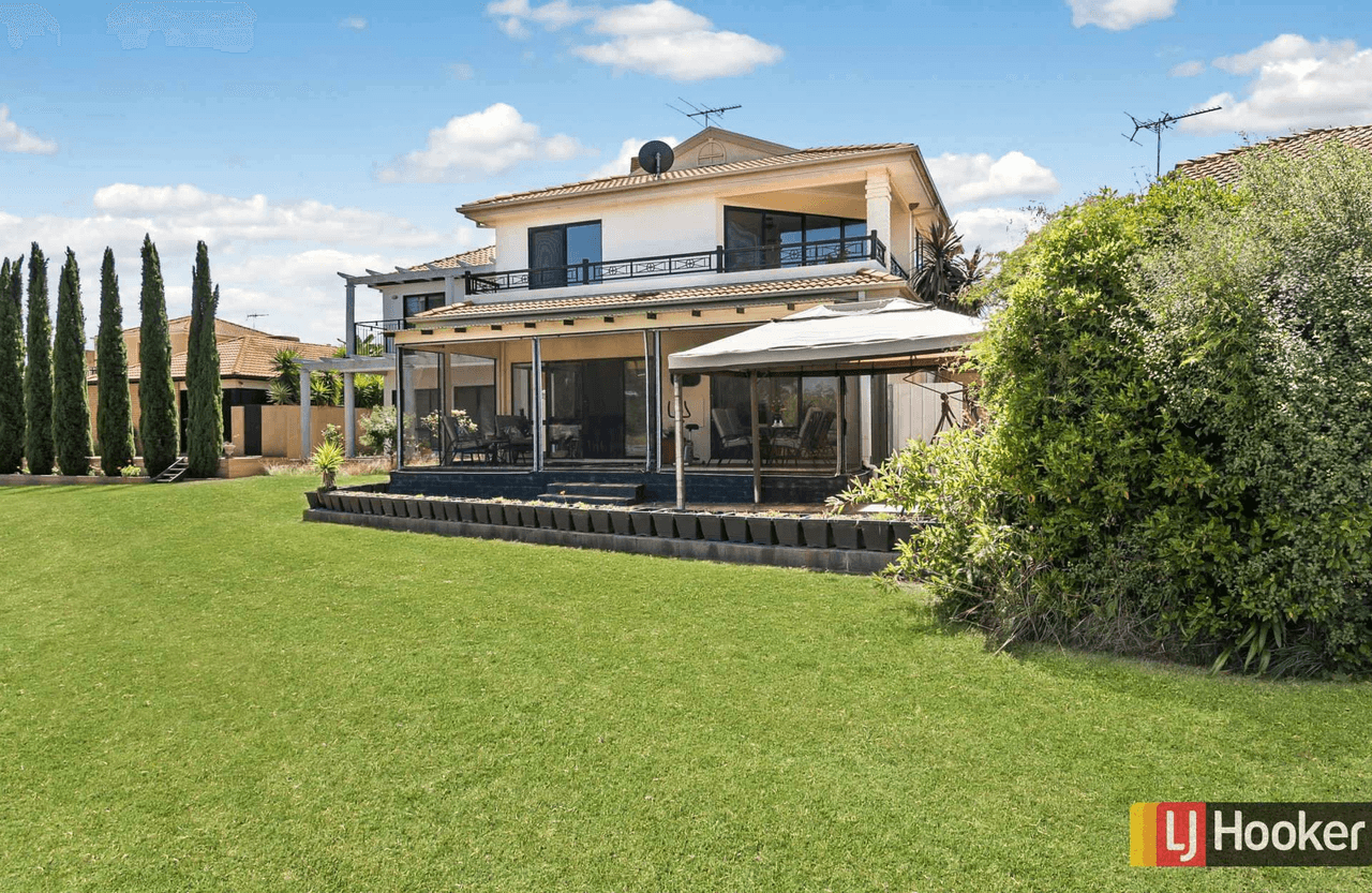 9 Lakeside Drive, HIDDEN VALLEY, VIC 3756