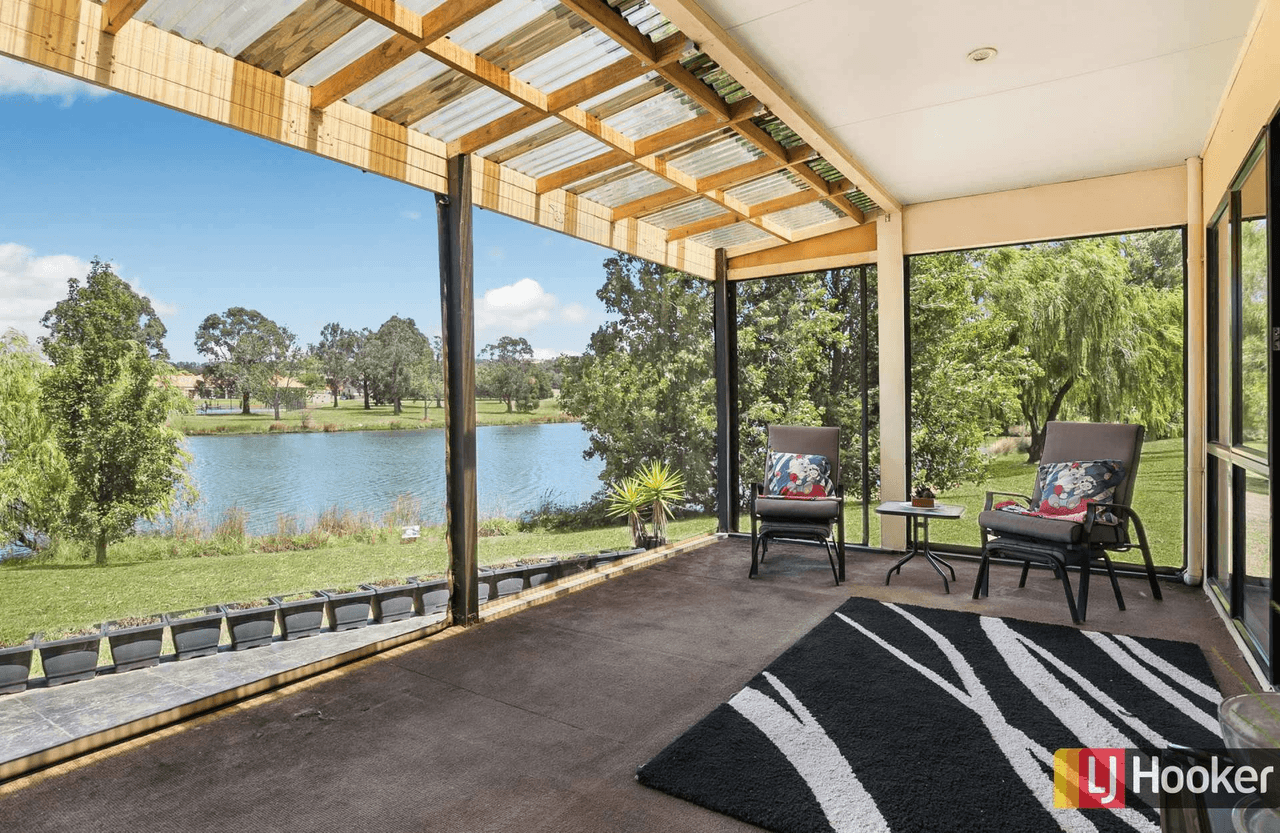 9 Lakeside Drive, HIDDEN VALLEY, VIC 3756