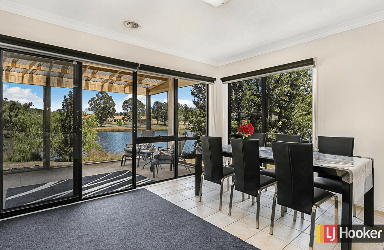 9 Lakeside Drive, HIDDEN VALLEY, VIC 3756