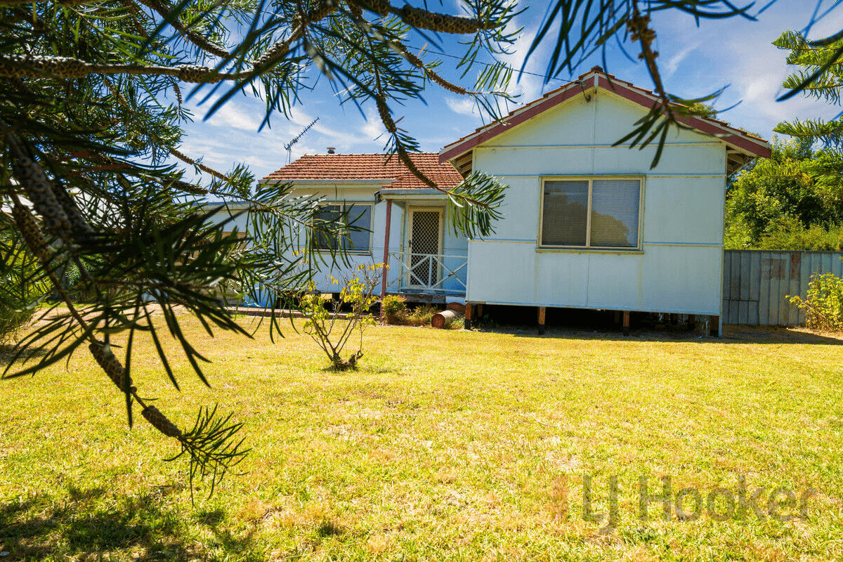 12 Rae Street, MANJIMUP, WA 6258
