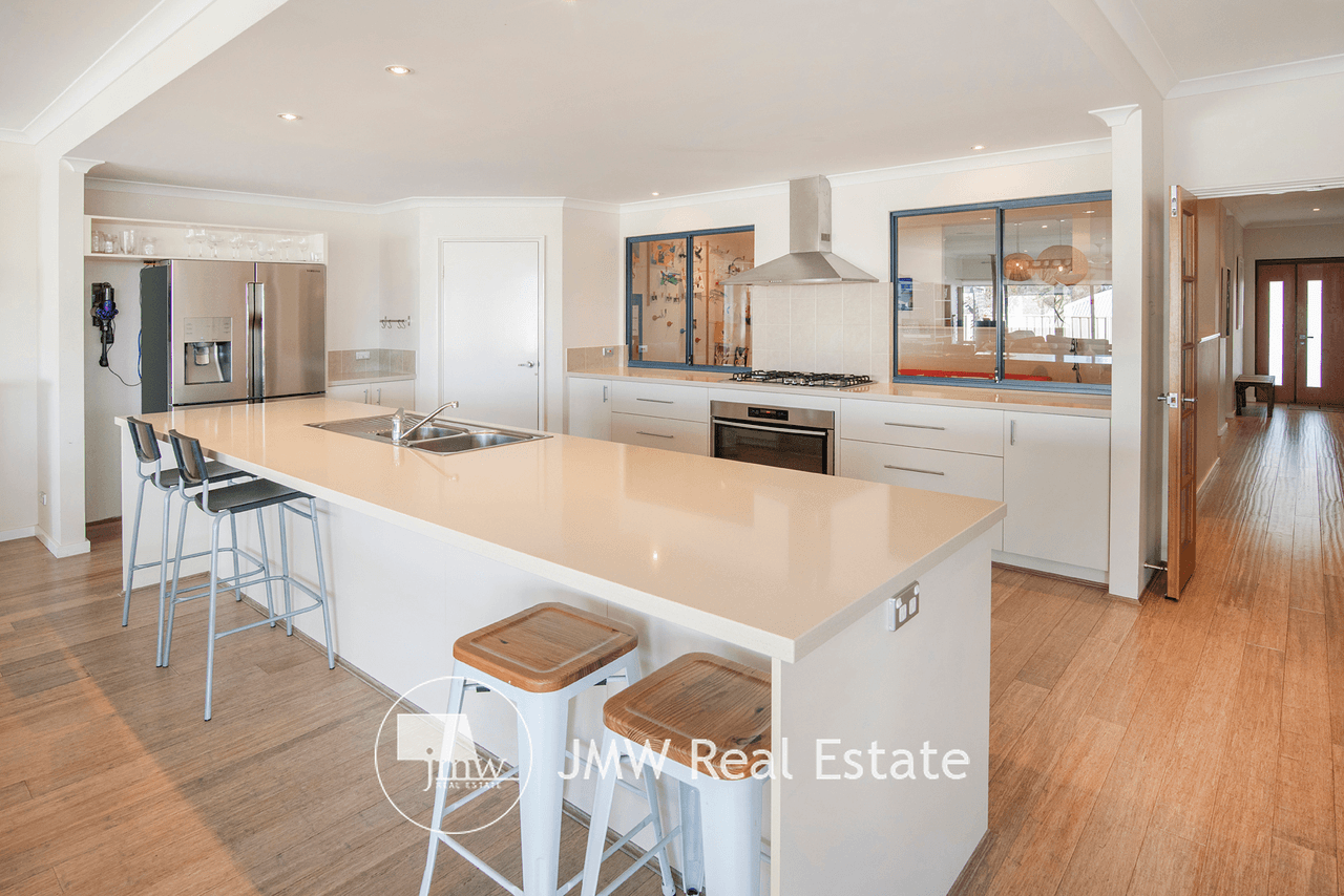 49 Gibson Drive, Cape Rise,, DUNSBOROUGH, WA 6281