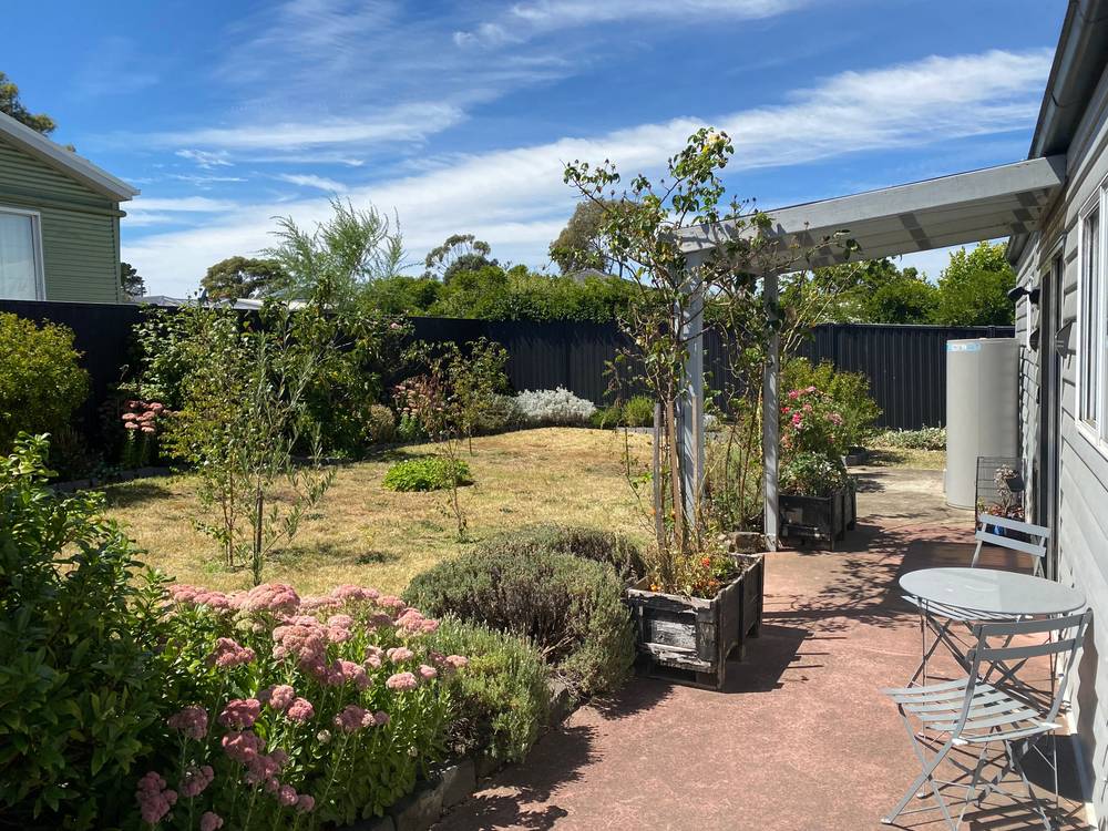 109 CLUNES ROAD, CRESWICK, VIC 3363