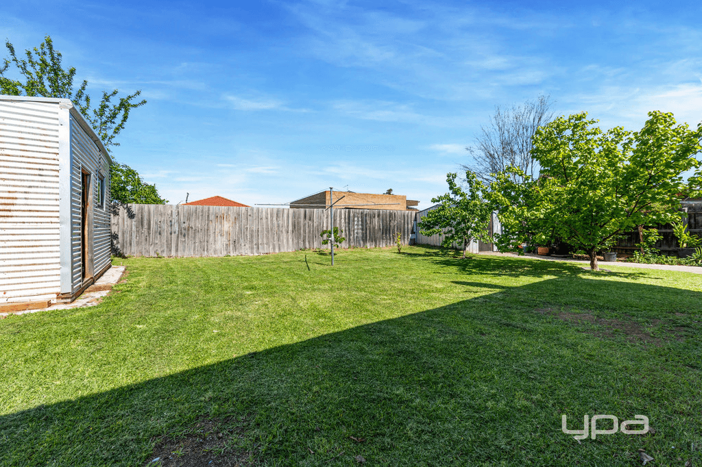 50 Stevenage Crescent, DEER PARK, VIC 3023