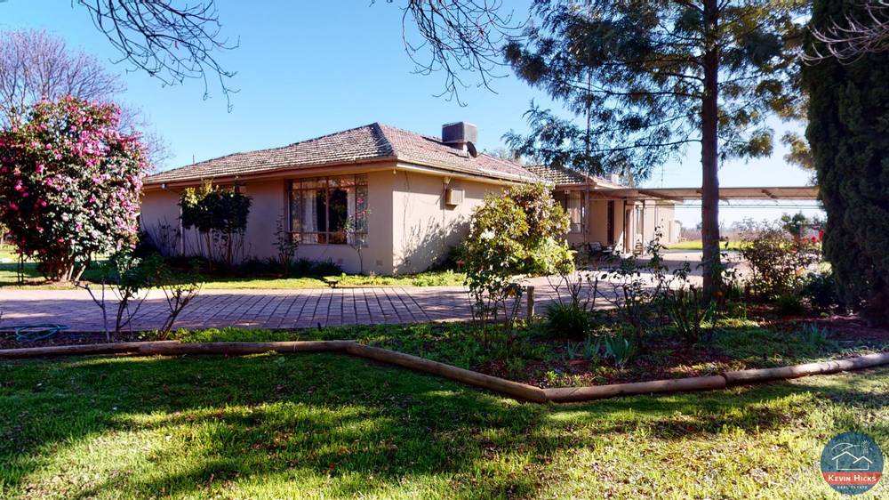 50 Hammond Road, MURCHISON NORTH, VIC 3610