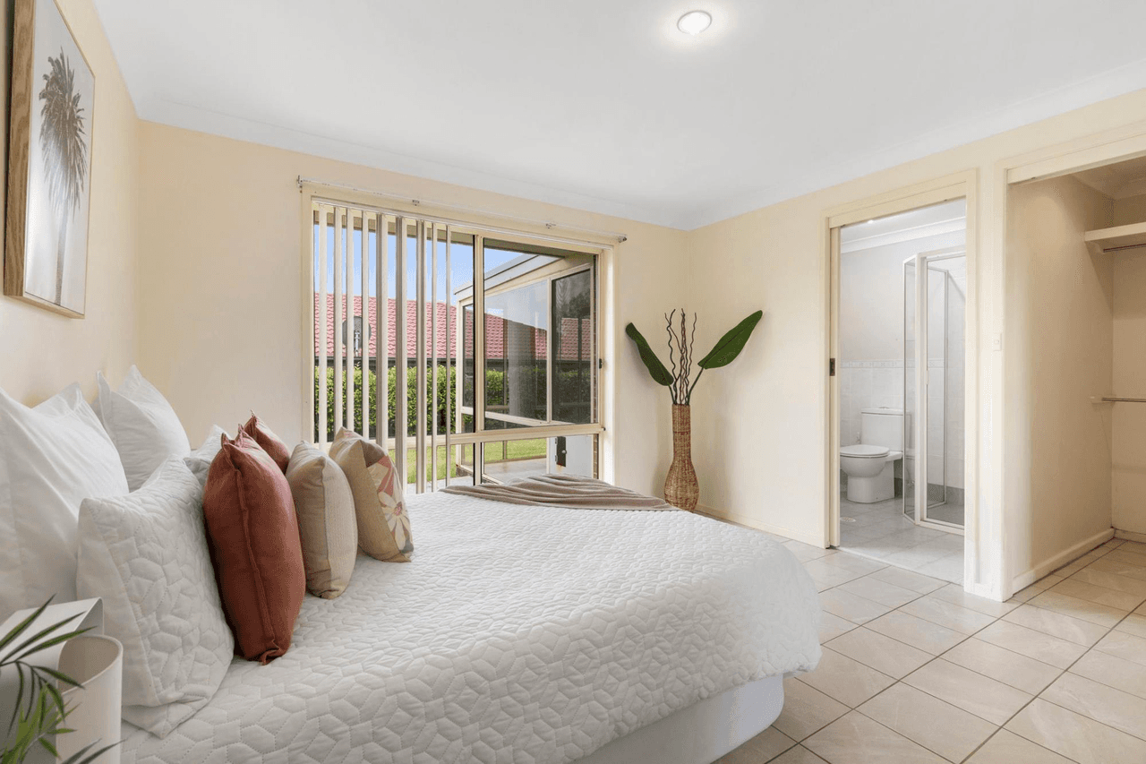 43 Village Drive, ULLADULLA, NSW 2539