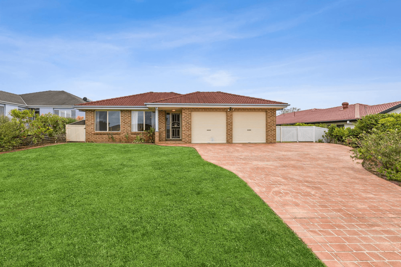 43 Village Drive, ULLADULLA, NSW 2539