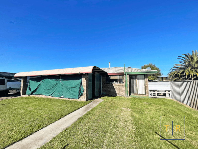 12 Wildcherry Avenue, CASTLETOWN, WA 6450