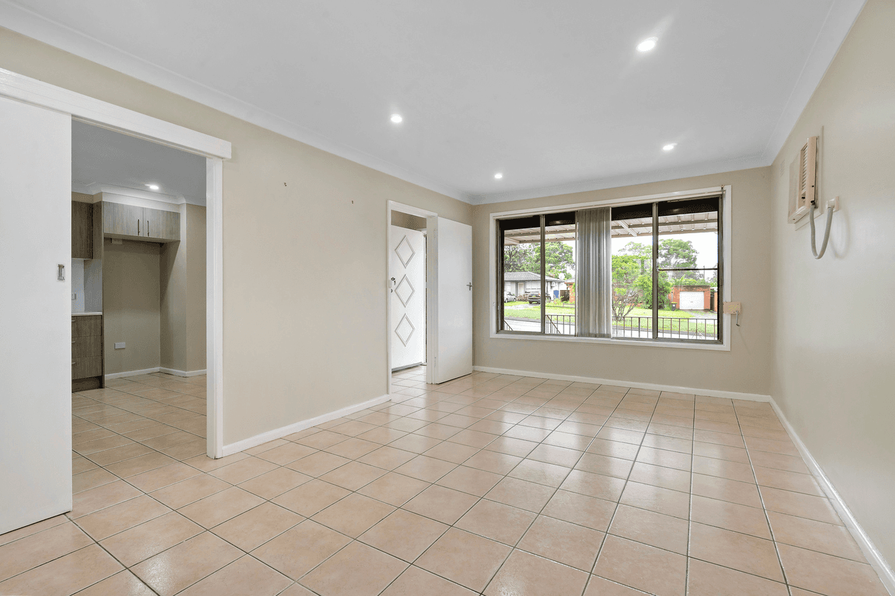 153 Lucretia Road, Seven Hills, NSW 2147