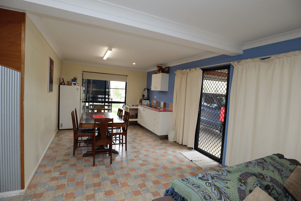 38 Douglas McInnes Drive, LAIDLEY, QLD 4341