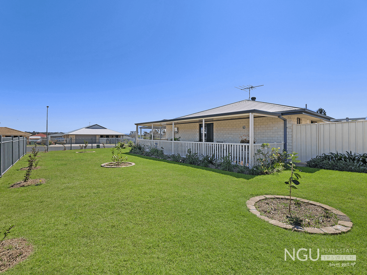 12 Macadamia Drive, Lowood, QLD 4311