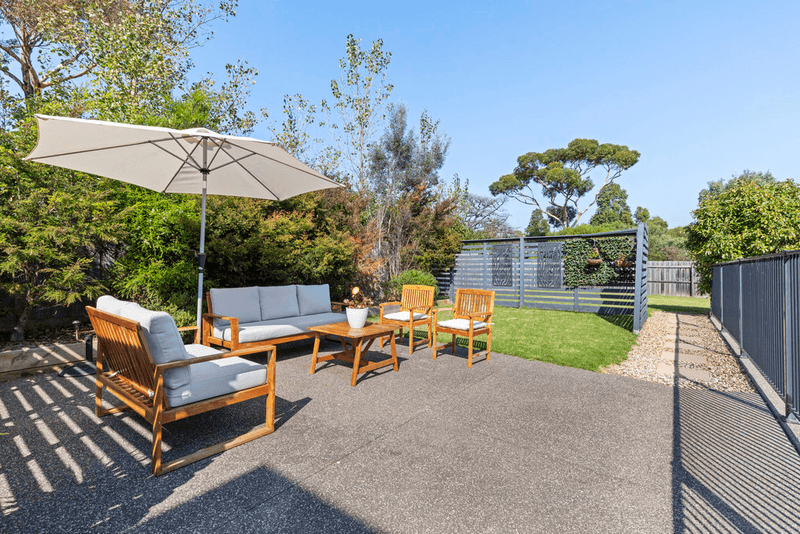 147 Bluff Road, ST LEONARDS, VIC 3223