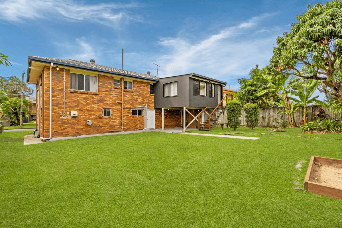 16 Maud Street, Albany Creek, QLD 4035