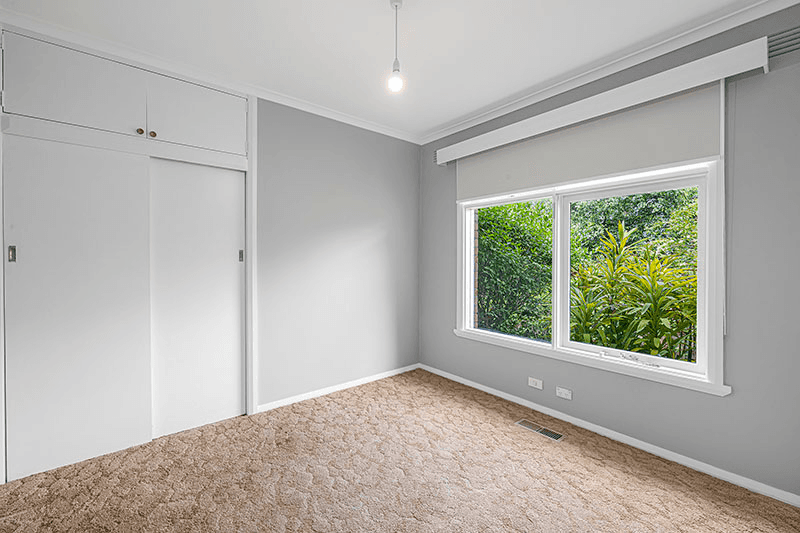 30 Veronica Street, FERNTREE GULLY, VIC 3156