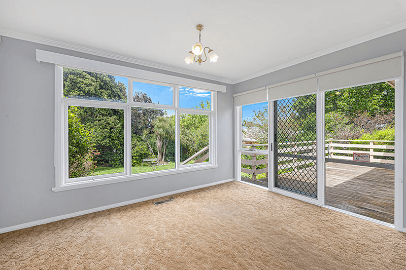 30 Veronica Street, FERNTREE GULLY, VIC 3156