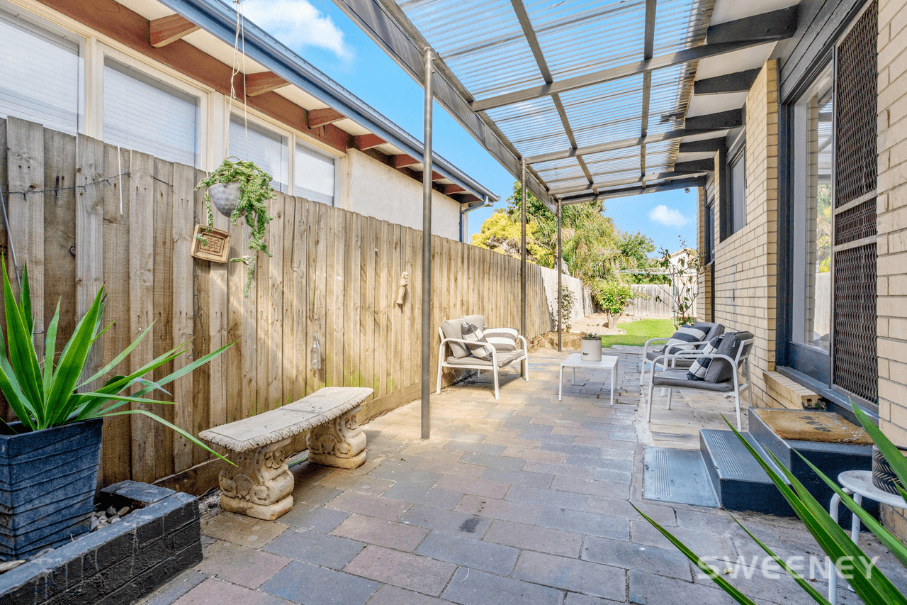 44 Merton Street, ALTONA MEADOWS, VIC 3028