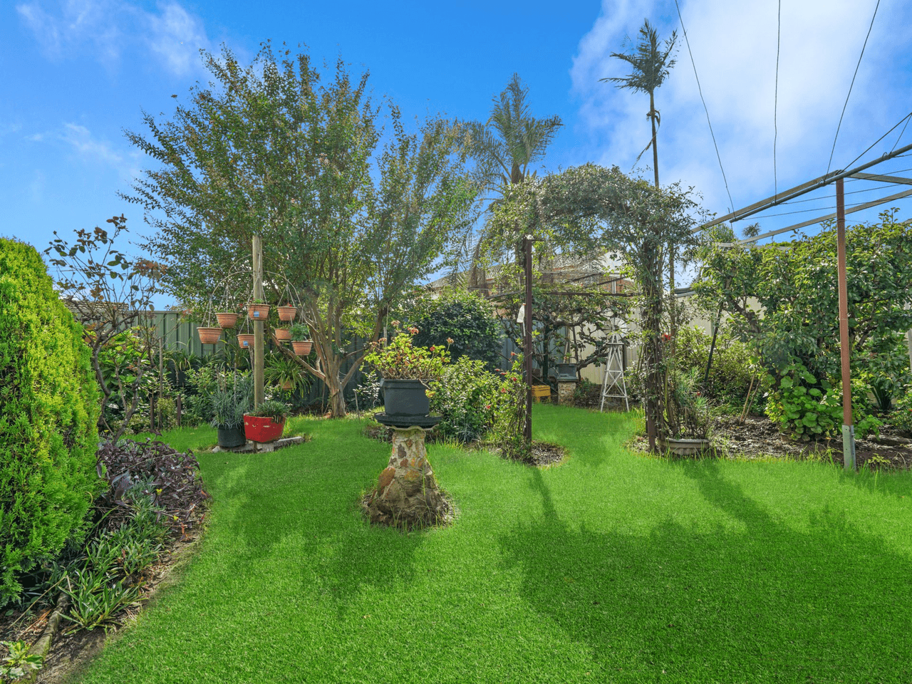 18 salter Avenue, MINTO, NSW 2566