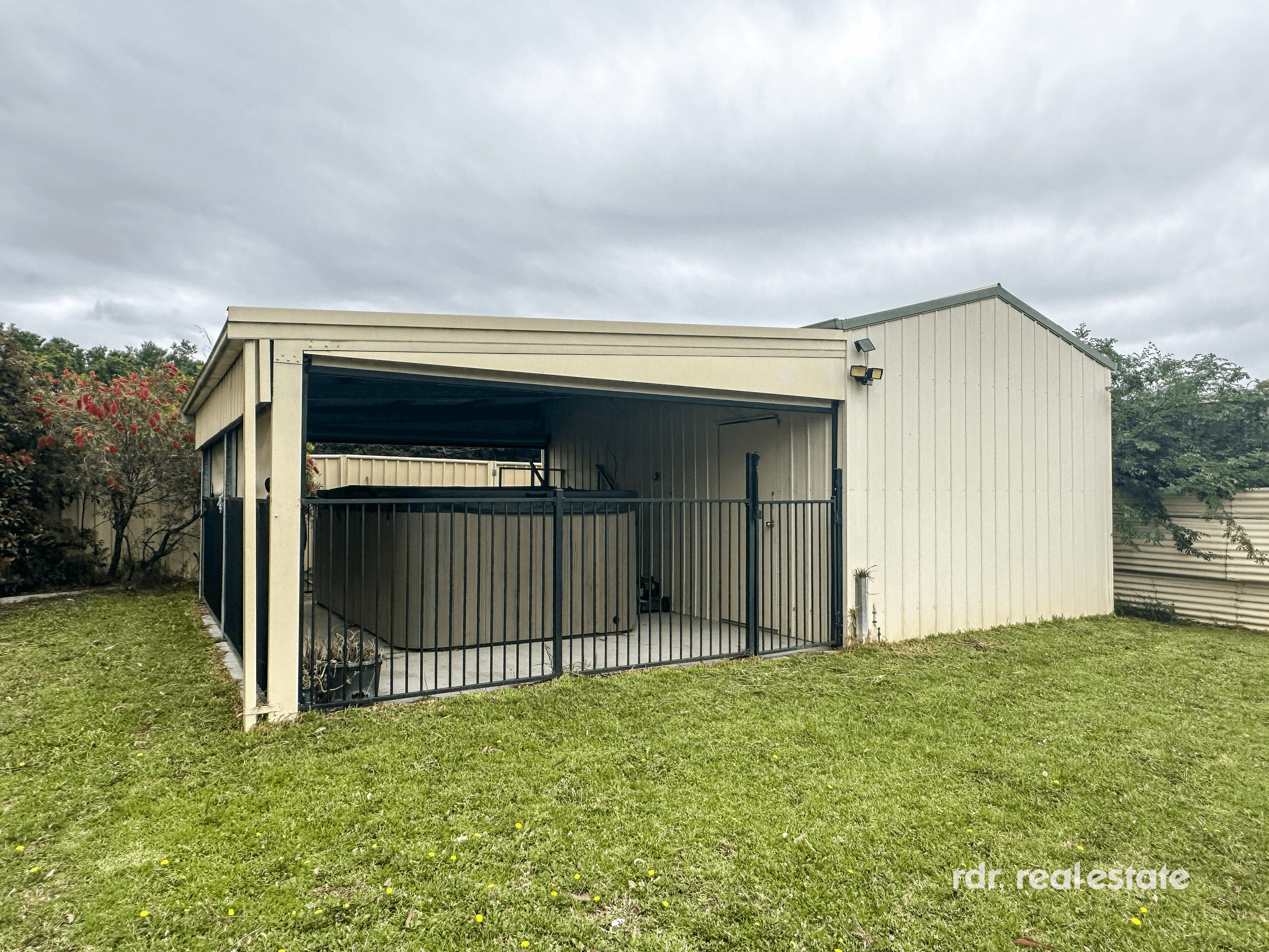 83 Chester Street, Inverell, NSW 2360