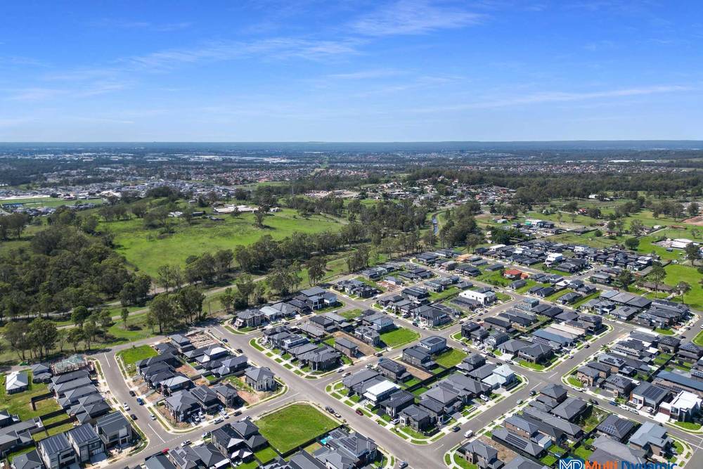 35 Twenty Eighth Avenue, Austral, NSW 2179