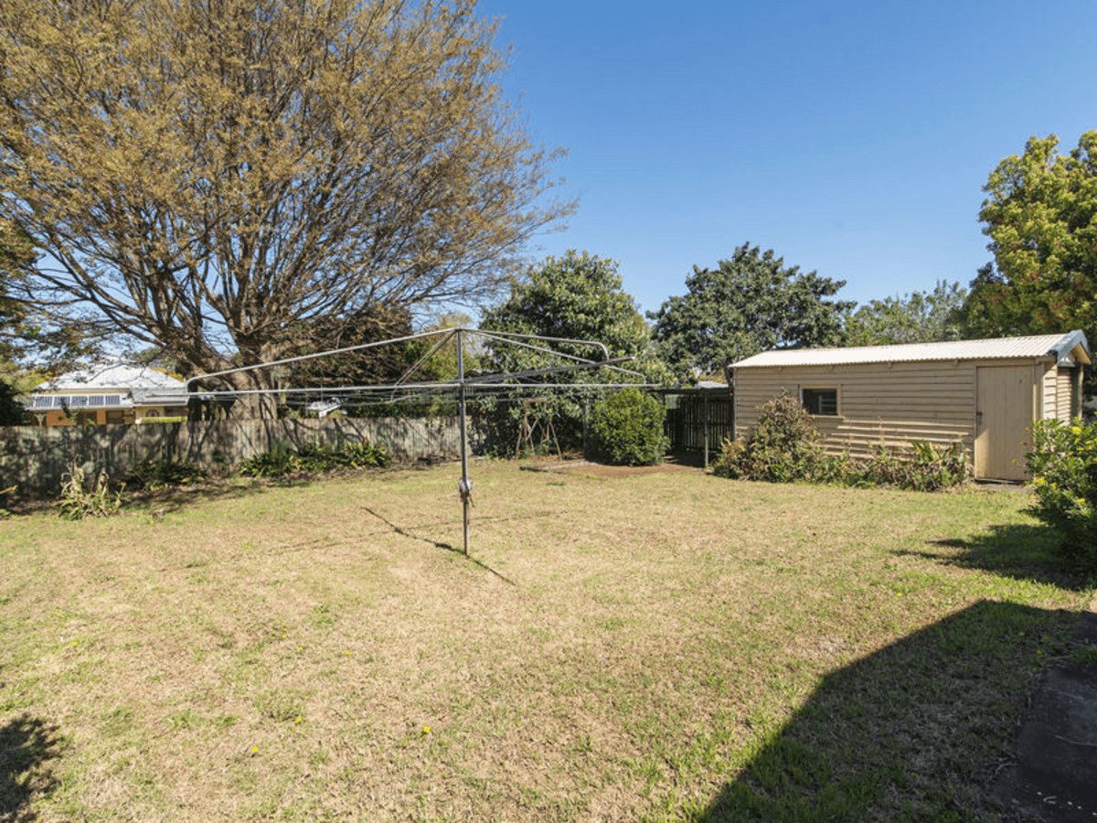 40 Geoffrey Street, Mount Lofty, QLD 4350