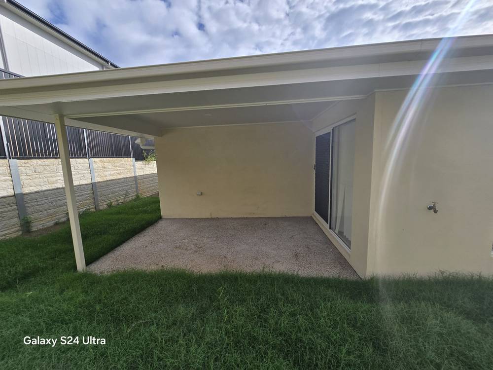 6 Wandsworth Street, Cranley, QLD 4350