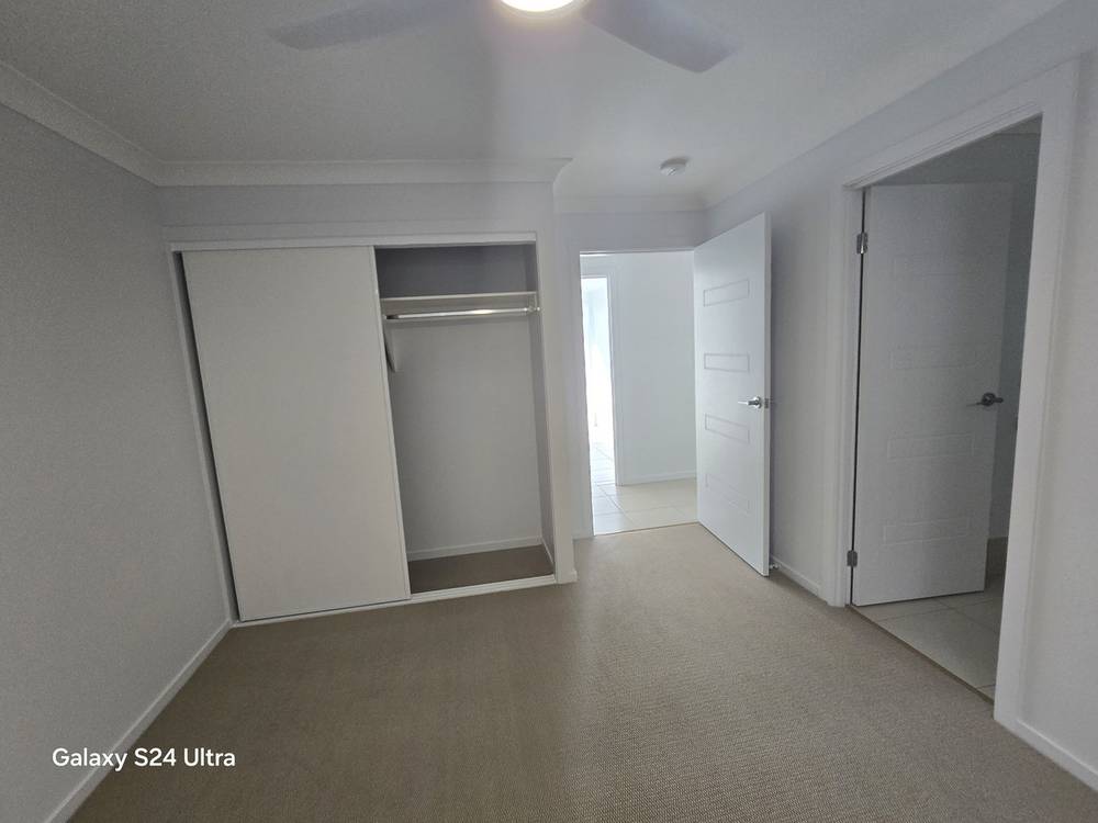 6 Wandsworth Street, Cranley, QLD 4350