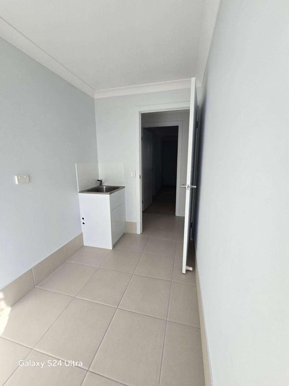 6 Wandsworth Street, Cranley, QLD 4350