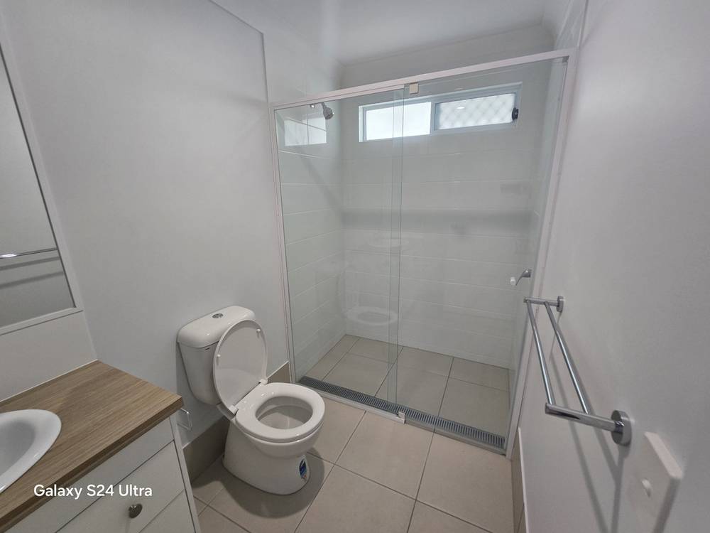 6 Wandsworth Street, Cranley, QLD 4350